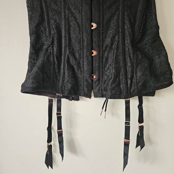 Savage X Fenty Black Lace Corset Size Small - Picture 5 of 9